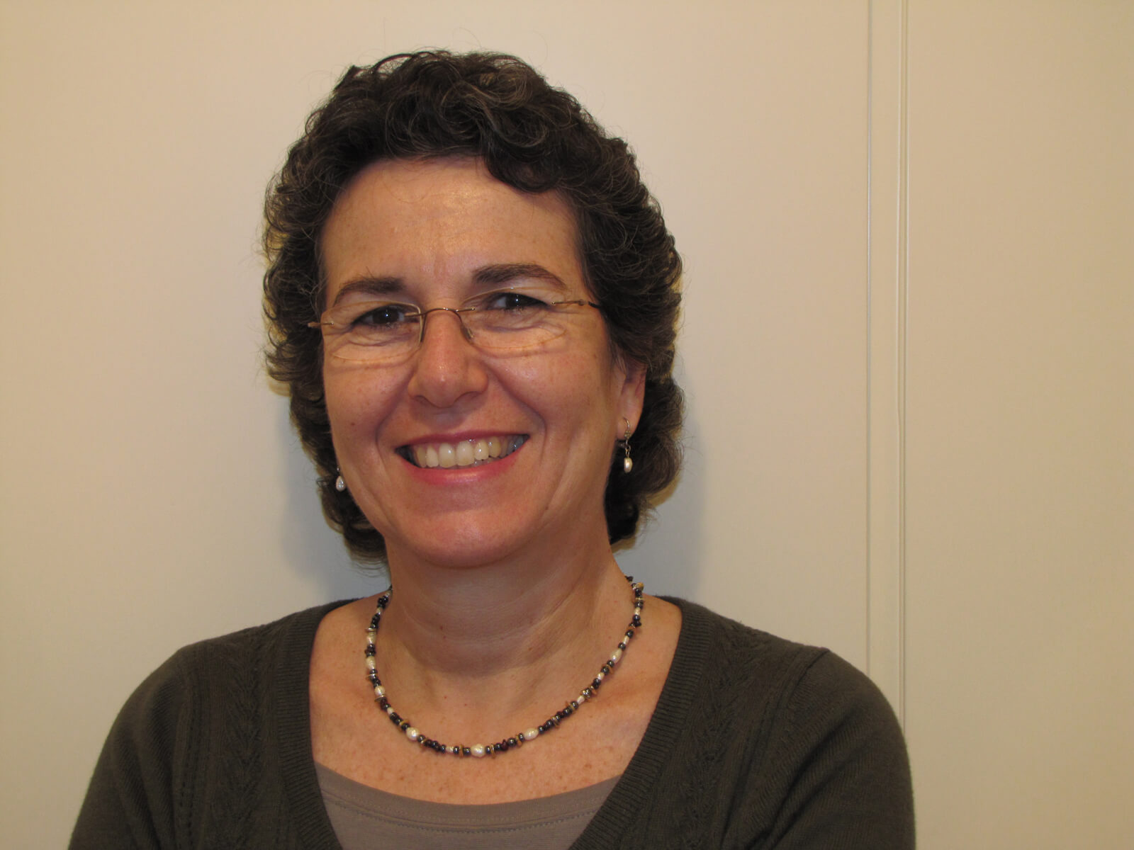 ד"ר מרסדס בן-אב